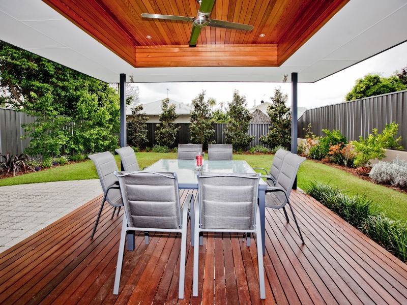 28 Klem Avenue, Salter Point WA 6152