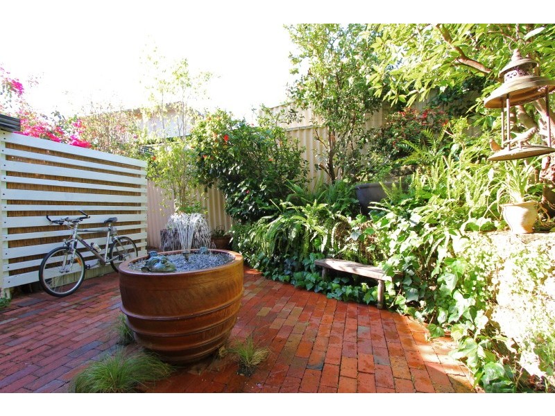 5/147 Melville Parade, Como WA 6152