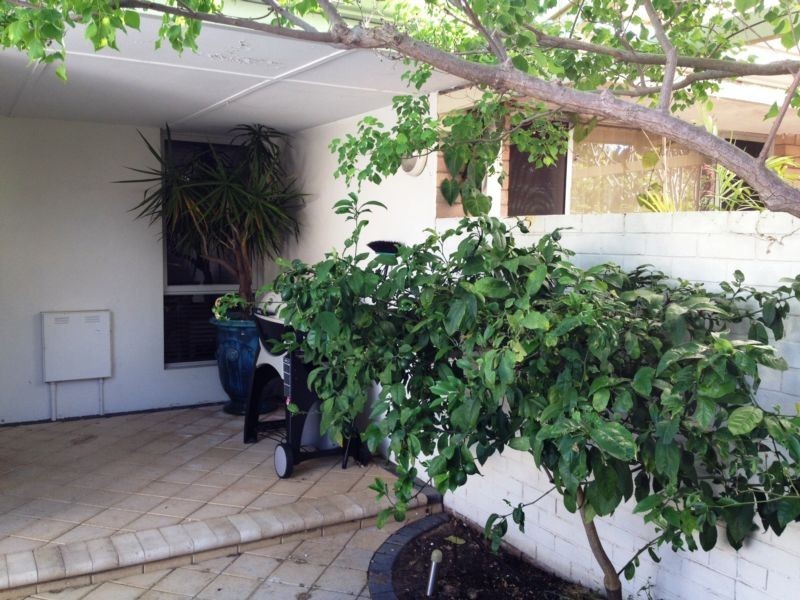 B/19 Park Street, Como WA 6152