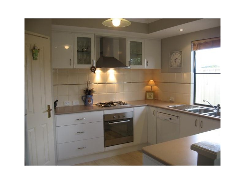 4/45 Halliday Grove, Hillarys WA 6025