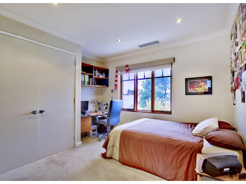 1A Norfolk Street, South Perth WA 6151