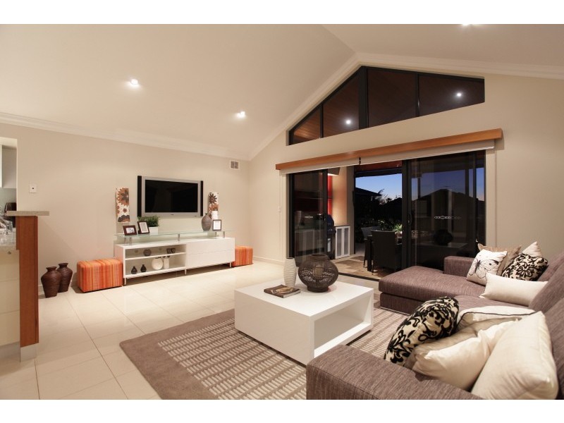 77 Robert Street, Como WA 6152