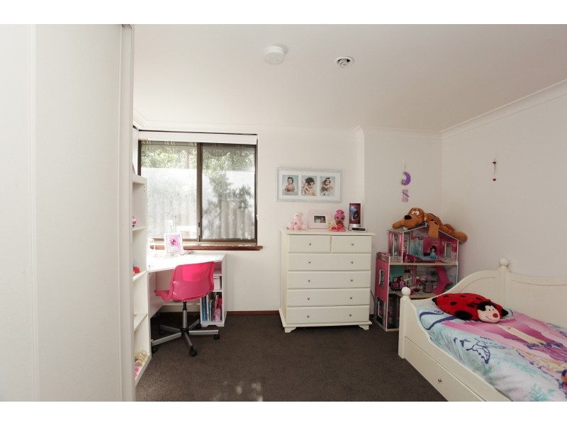 25 Brittain Street, Como WA 6152