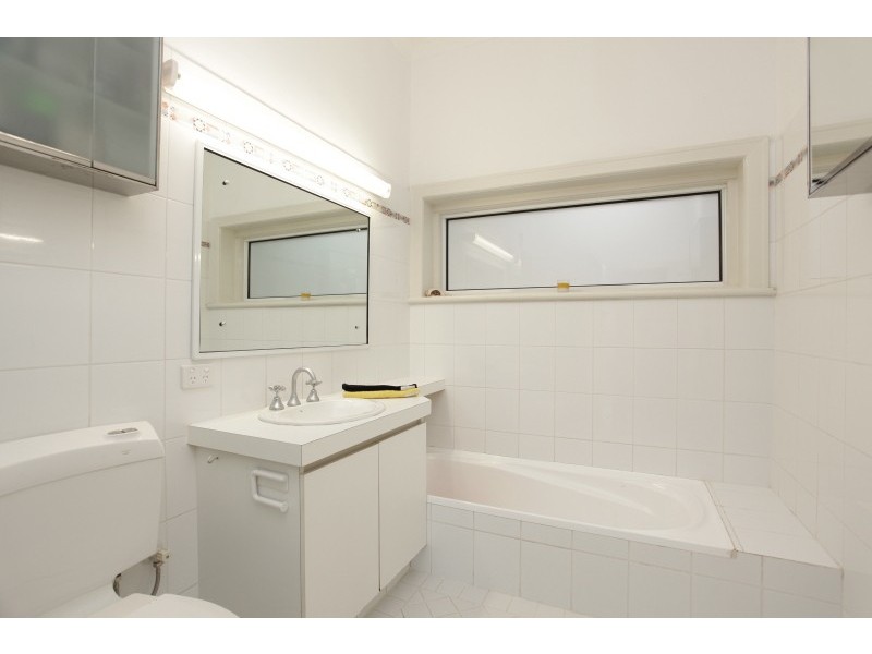 25 Brittain Street, Como WA 6152