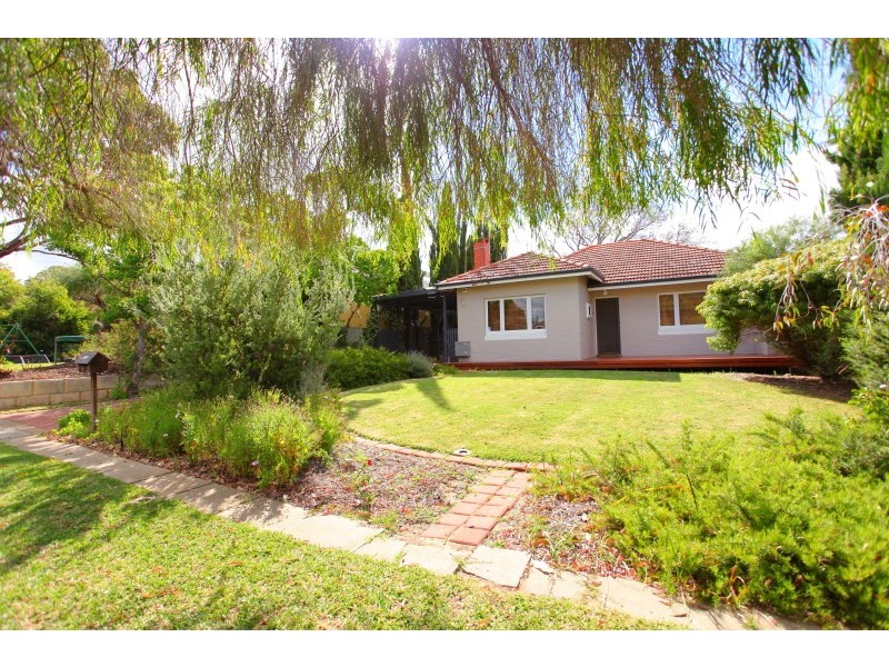 41 Salisbury Street, St James WA 6102