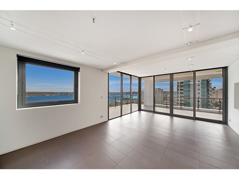 61/155 Adelaide Terrace, East Perth WA 6004