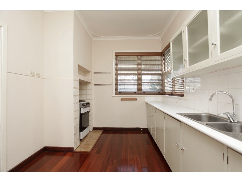 8 Huntingdon Street, East Victoria Park WA 6101