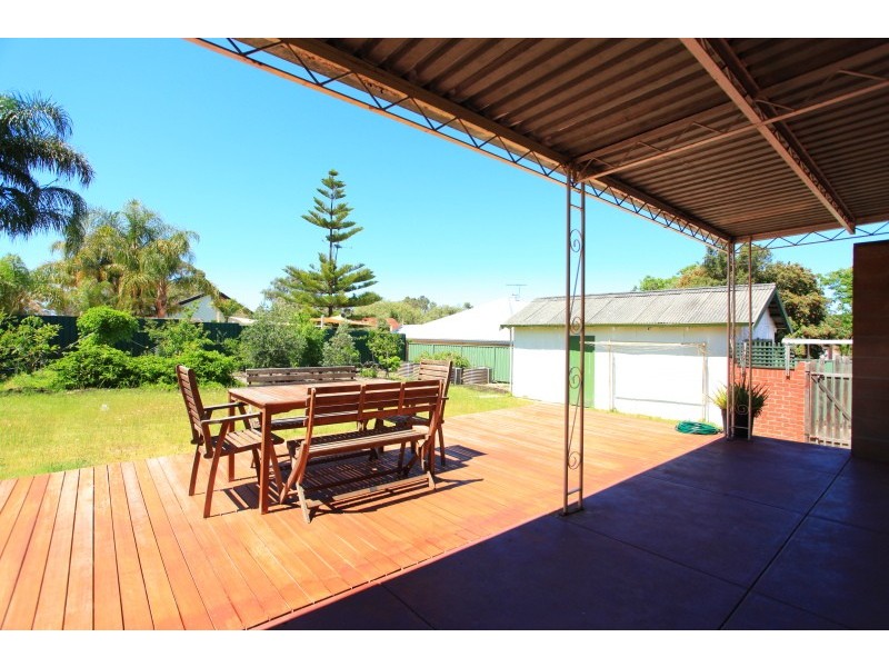 8 Huntingdon Street, East Victoria Park WA 6101