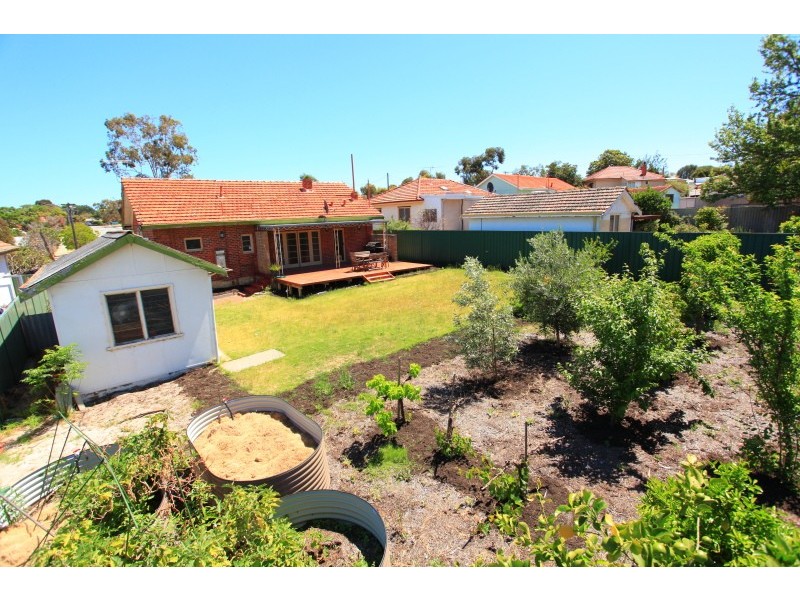 8 Huntingdon Street, East Victoria Park WA 6101