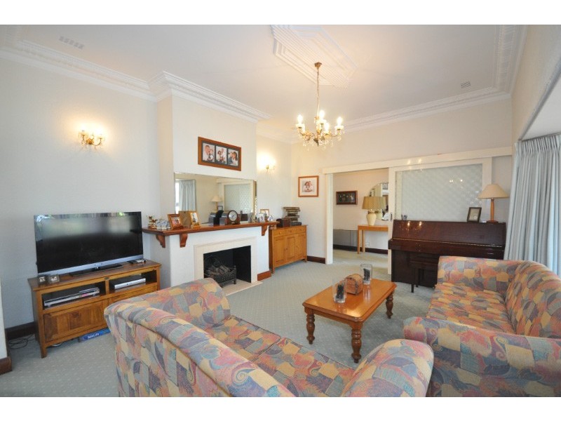 49 Lockhart Street, Como WA 6152