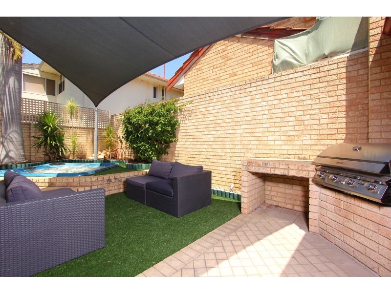 1/9 Heppingstone Street, South Perth WA 6151