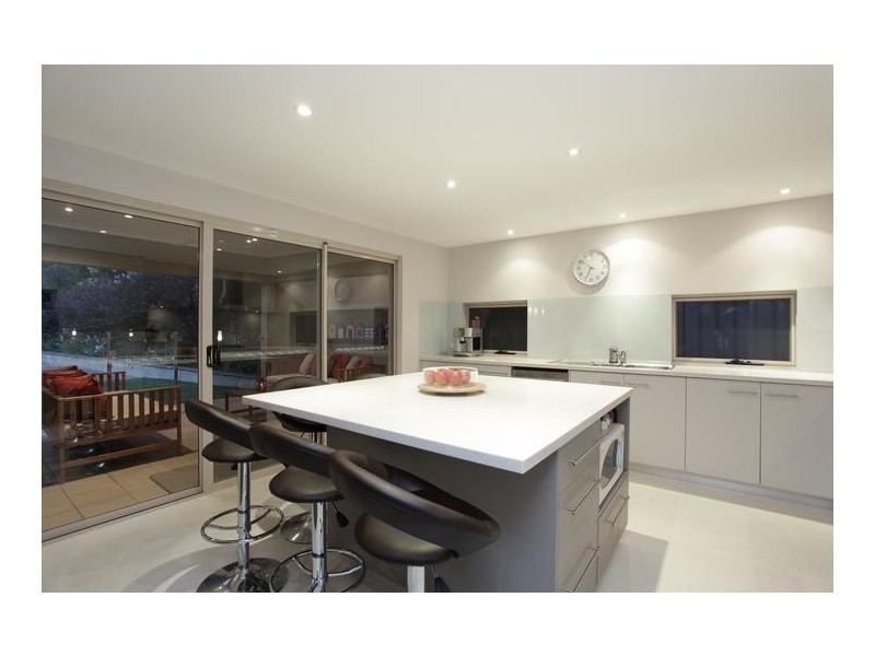 16 Ley Street, Como WA 6152