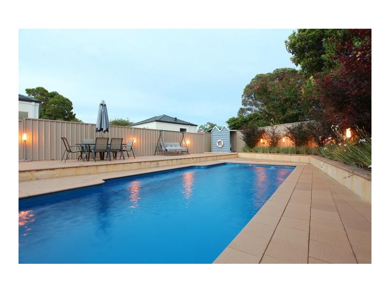 16 Ley Street, Como WA 6152