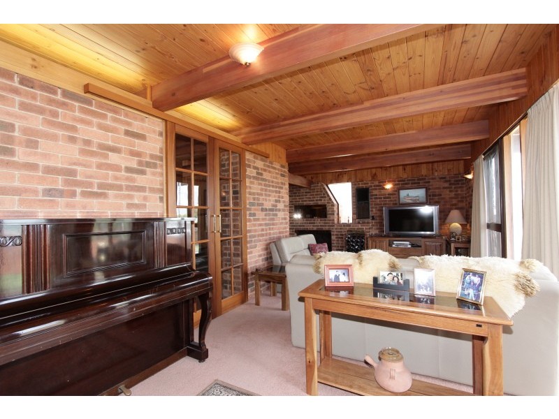 24A River Way, Salter Point WA 6152