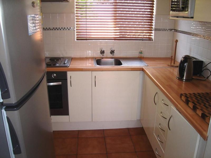 2/267 Labouchere Road, Como WA 6152