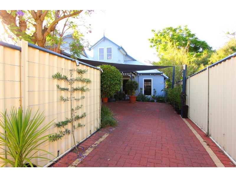 15B Canterbury Terrace, East Victoria Park WA 6101