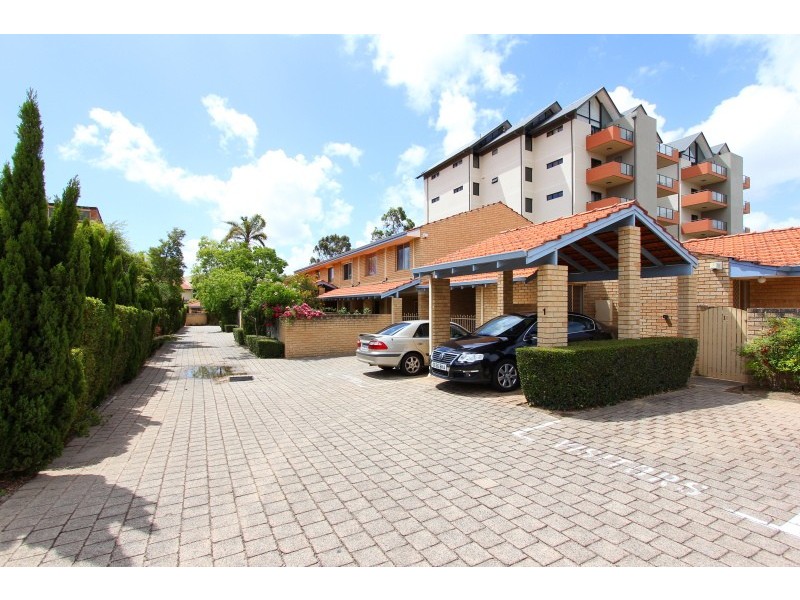 4/290 Mill Point Road, South Perth WA 6151