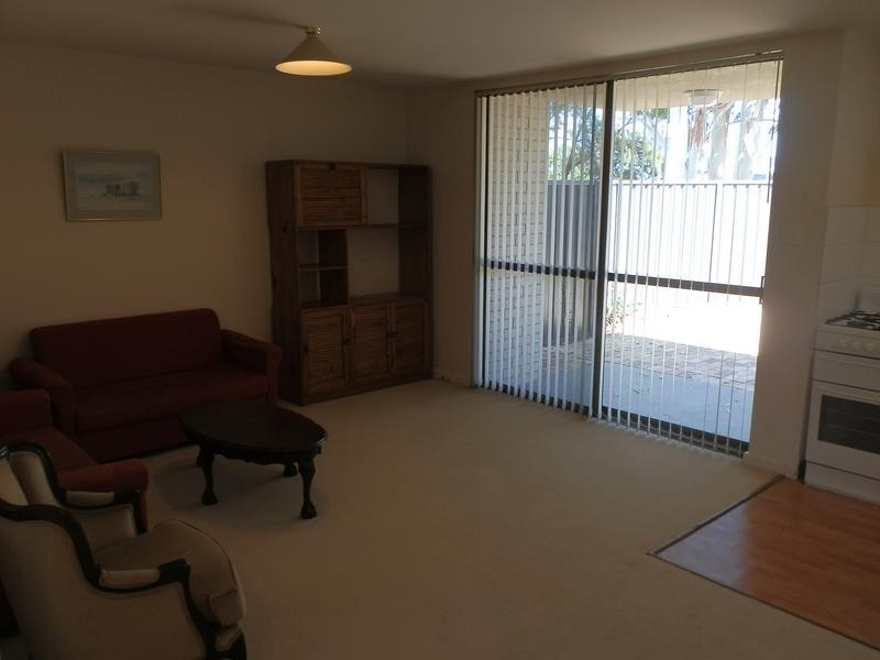 1/392 Canning Highway, Como WA 6152