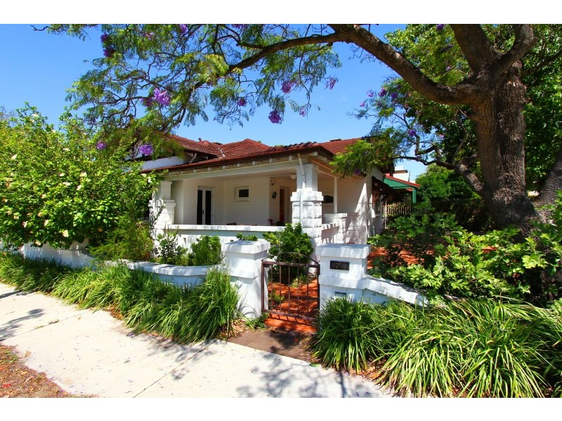 24 Collins Street, Kensington WA 6151