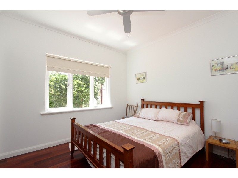 24 Collins Street, Kensington WA 6151