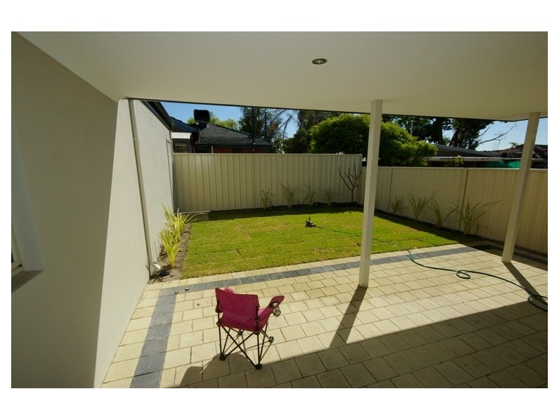 A/18 Knutsford Avenue, Rivervale WA 6103