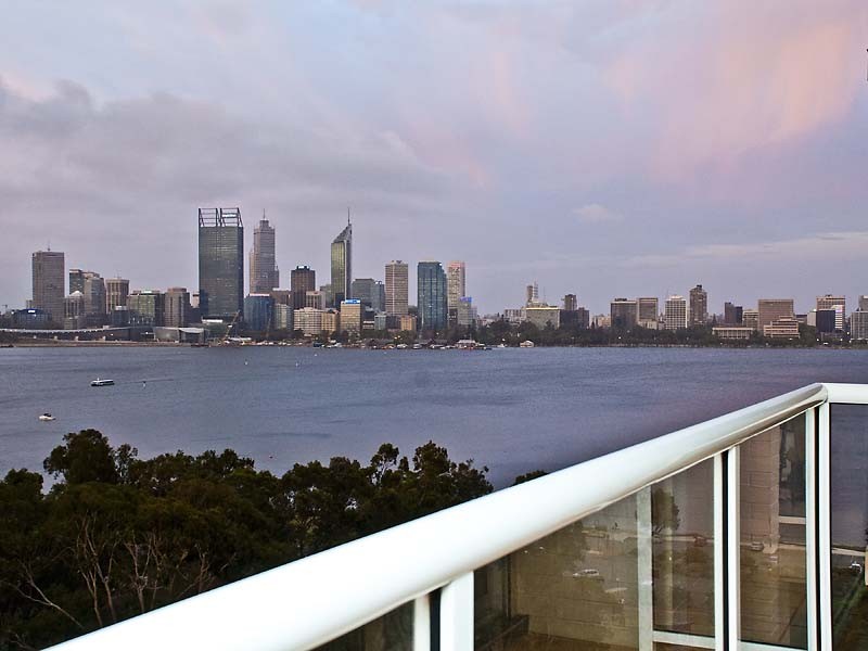 103/150 Mill Point Road, South Perth WA 6151