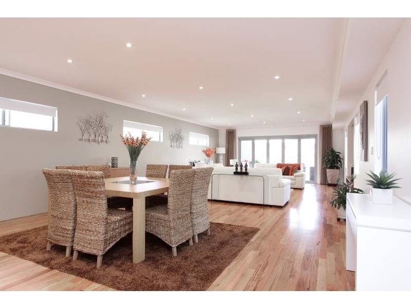 11A Regent Way, Mount Pleasant WA 6153