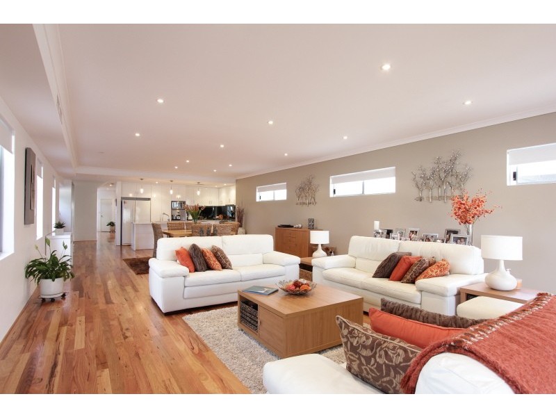 11A Regent Way, Mount Pleasant WA 6153