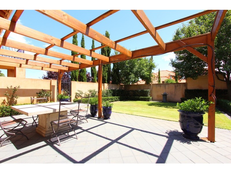 2/113 South Terrace, Como WA 6152