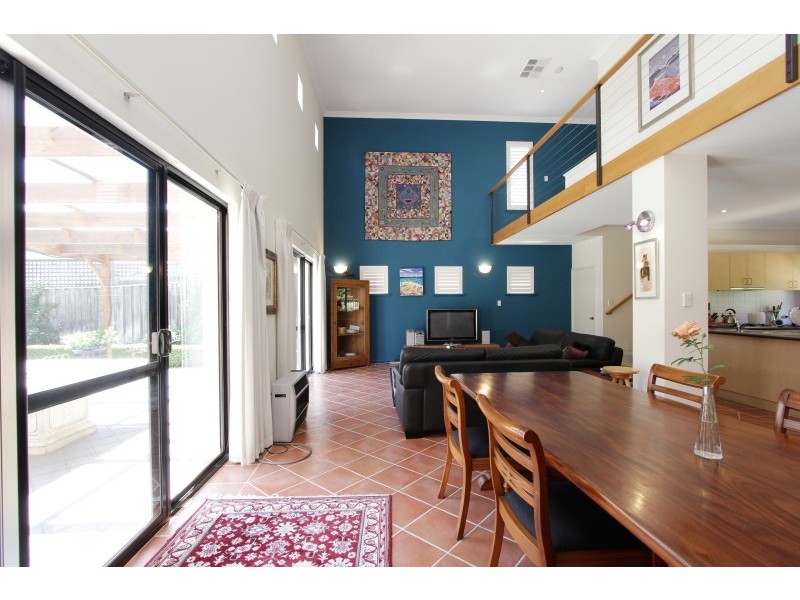 2/113 South Terrace, Como WA 6152