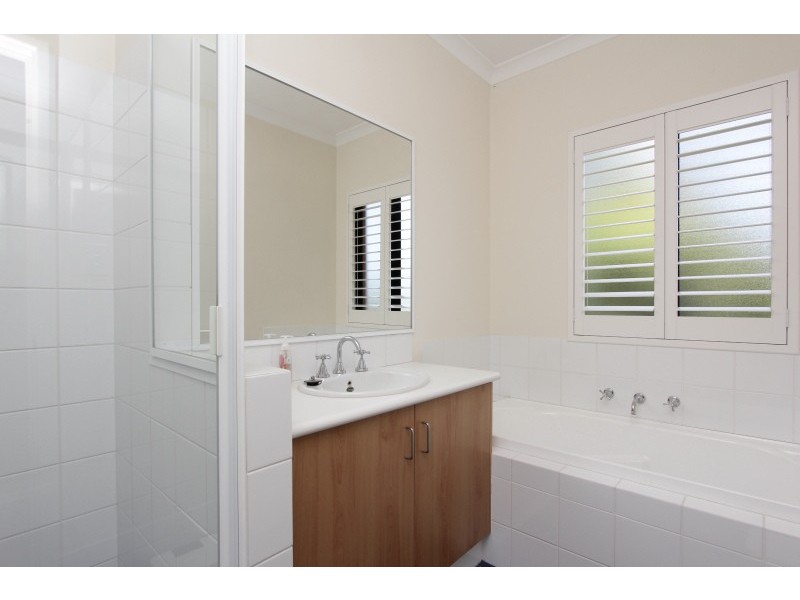 2/113 South Terrace, Como WA 6152