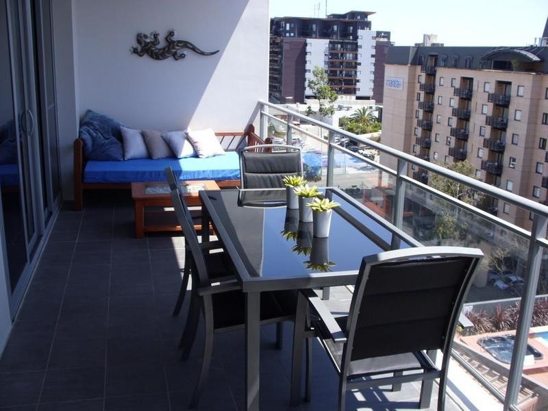 32/148 Adelaide Terrace, East Perth WA 6004