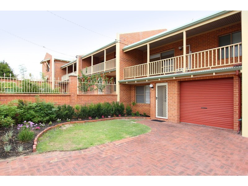 26D Hovia Terrace, Kensington WA 6151
