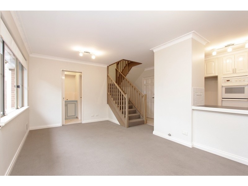 26D Hovia Terrace, Kensington WA 6151