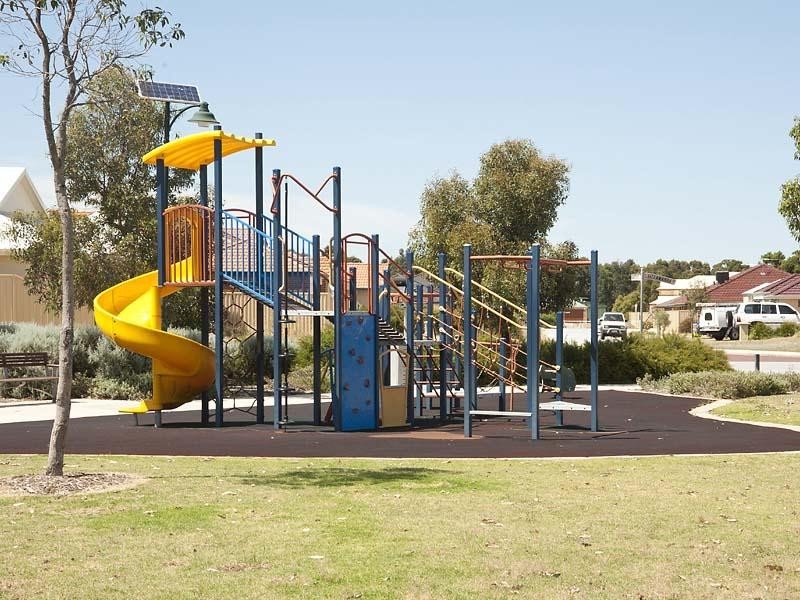 8 Jida Lane, Byford WA 6122