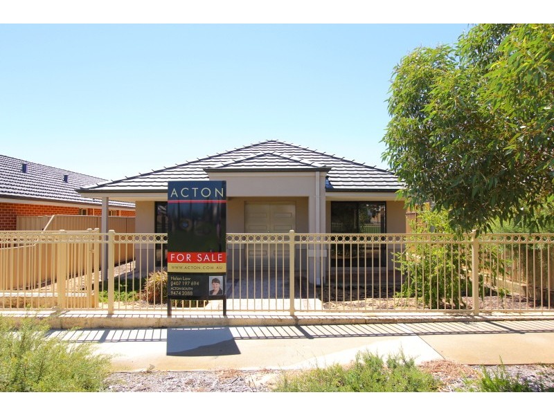 8 Jida Lane, Byford WA 6122