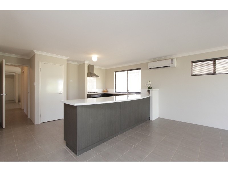 8 Jida Lane, Byford WA 6122