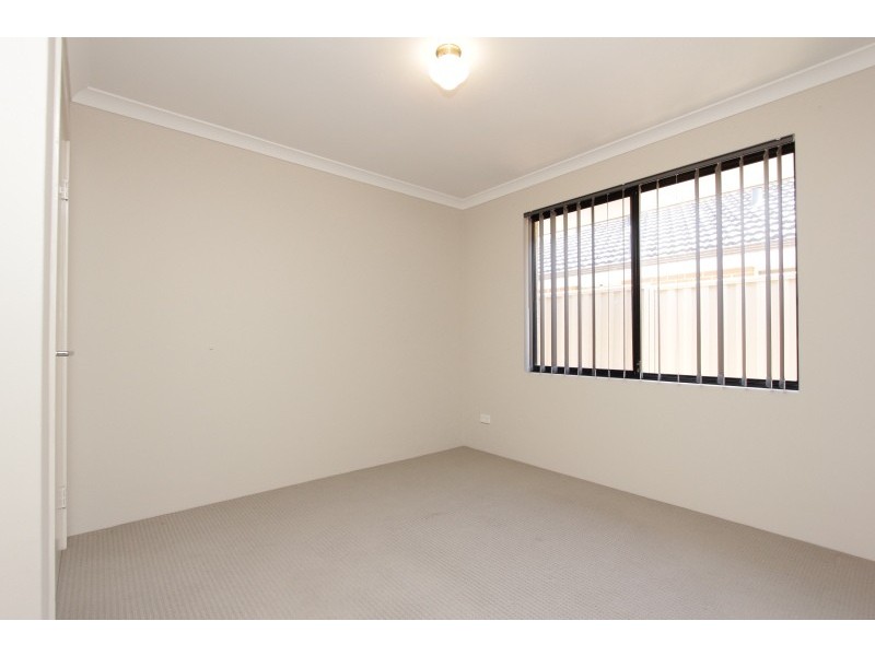 8 Jida Lane, Byford WA 6122