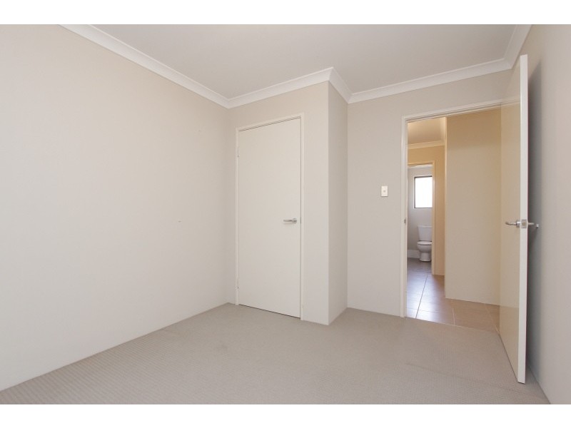 8 Jida Lane, Byford WA 6122