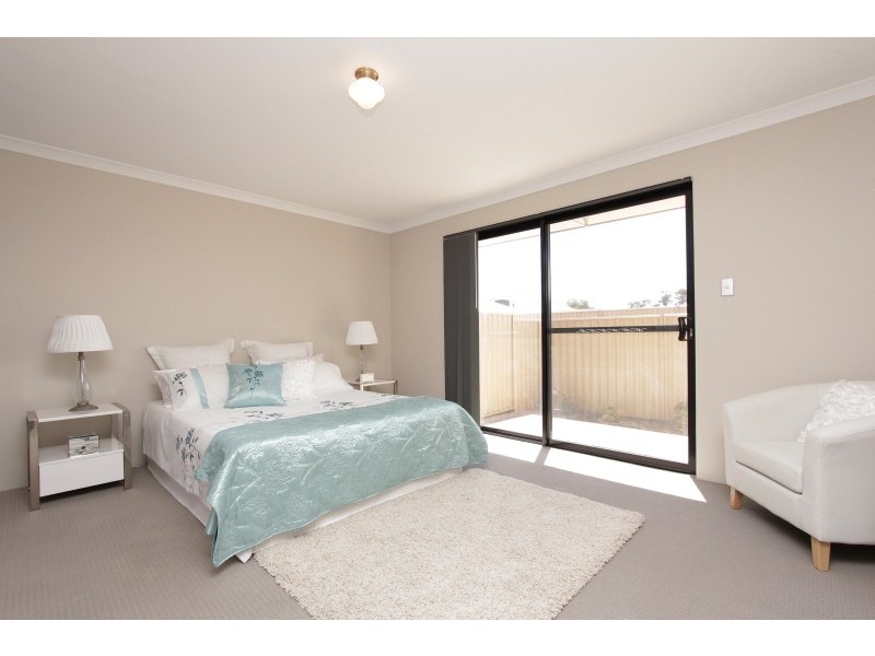 8 Jida Lane, Byford WA 6122