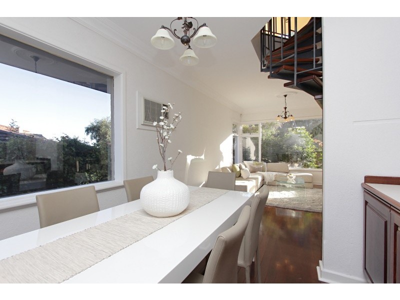 1/33 Preston Street, Como WA 6152