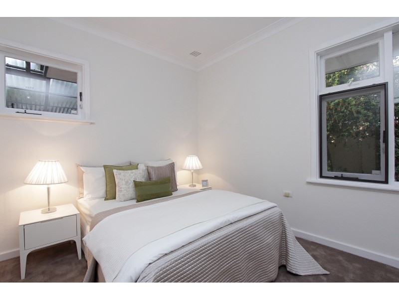 1/33 Preston Street, Como WA 6152