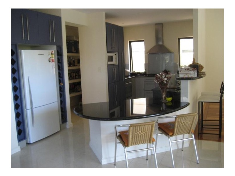 14 Kirkby Ridge, Salter Point WA 6152