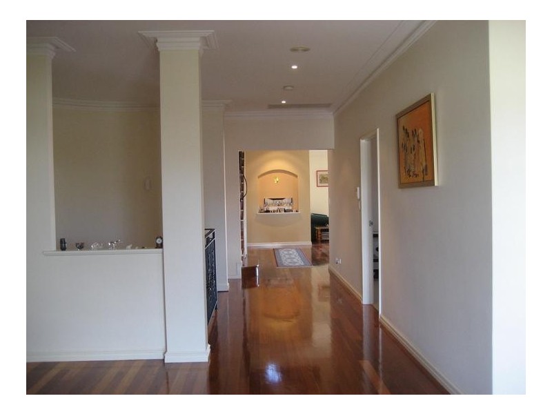 14 Kirkby Ridge, Salter Point WA 6152