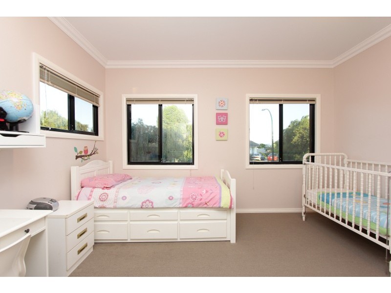 101A Welwyn Avenue, Salter Point WA 6152