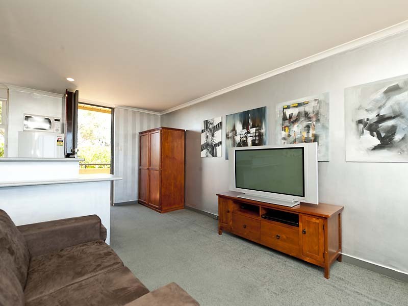 32/16 Hensman Street, South Perth WA 6151