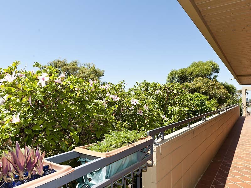 32/16 Hensman Street, South Perth WA 6151