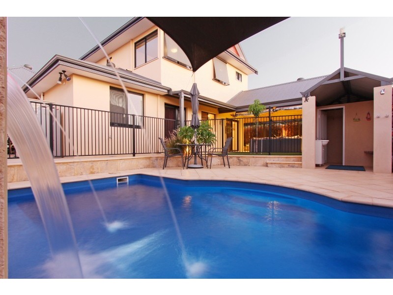 101A Welwyn Ave, Salter Point WA 6152