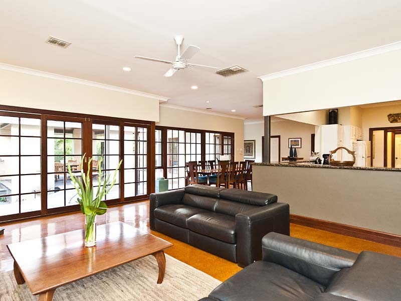 14 Karoo Street, South Perth WA 6151