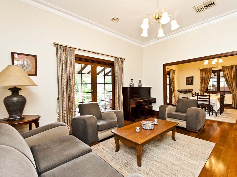 14 Karoo Street, South Perth WA 6151